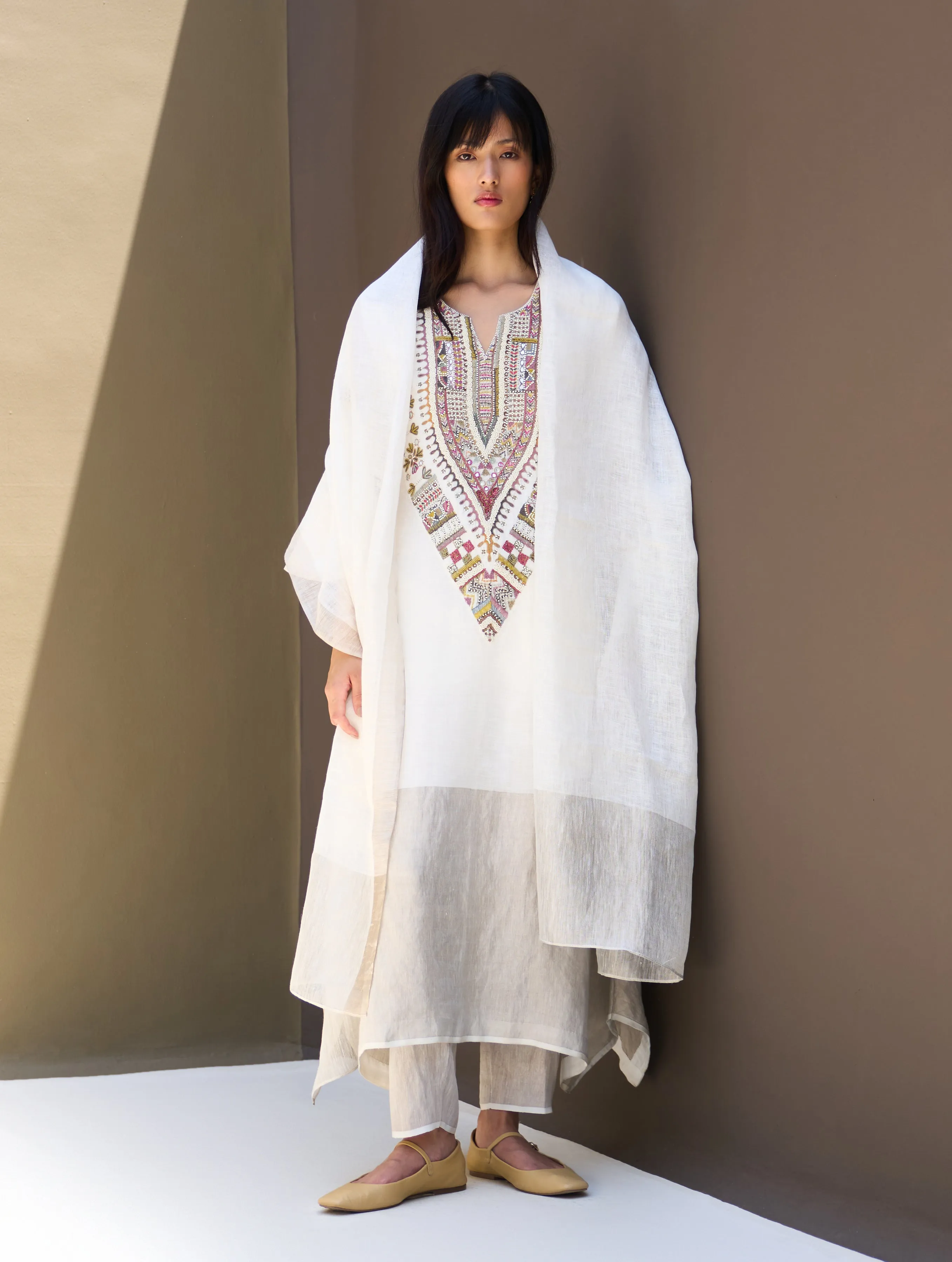 Afra Hand-Embroidered Kurta Set - Ivory