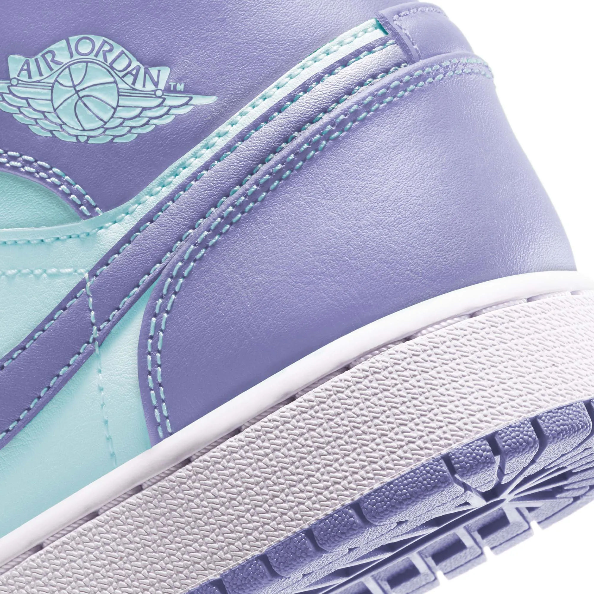 Air Jordan 1 Youth Mid 'Purple Pulse' Shoes