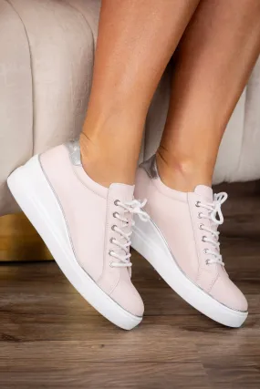 Baili Sneaker