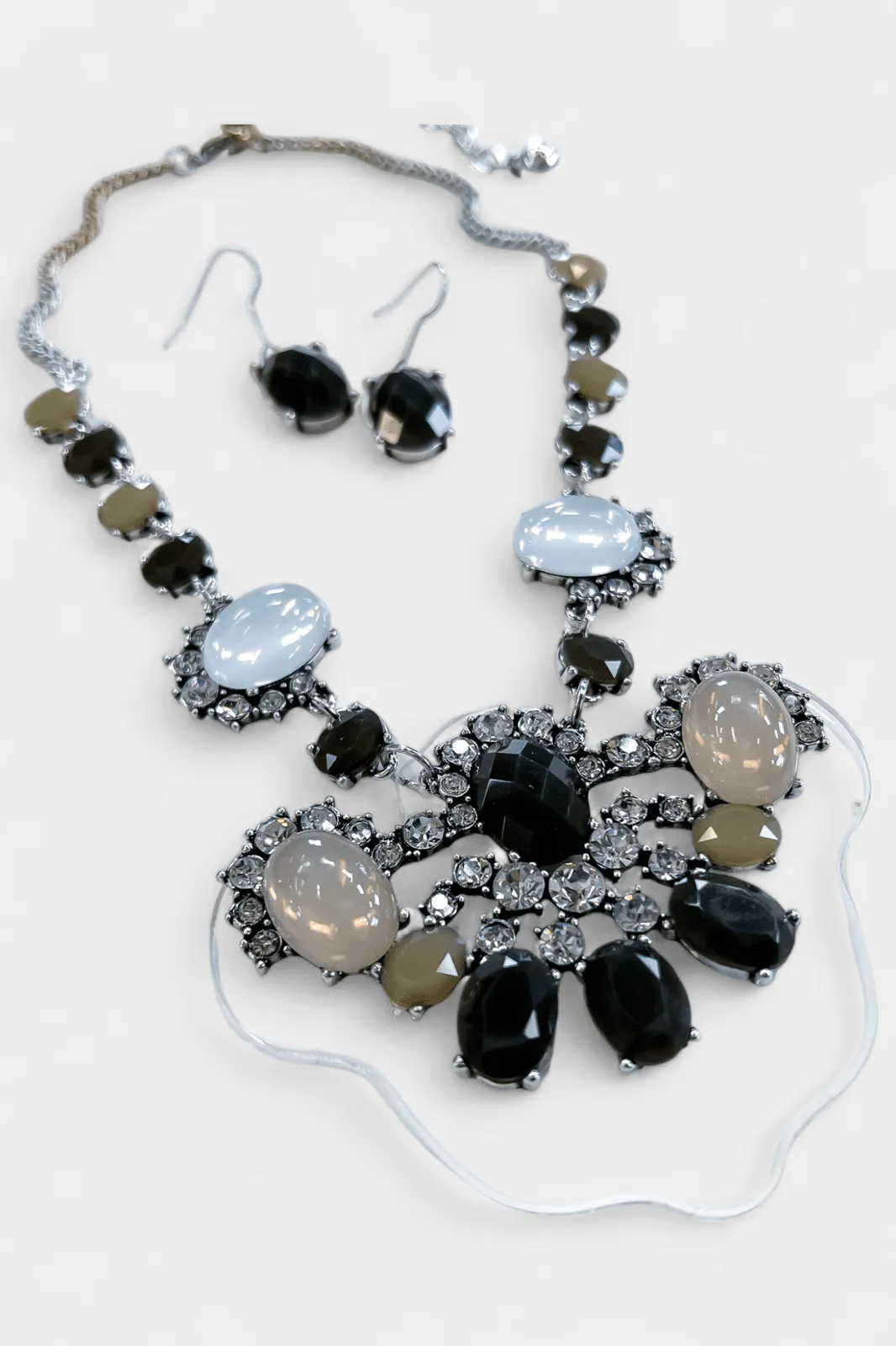 Black Crystal Jeweled Necklace Set