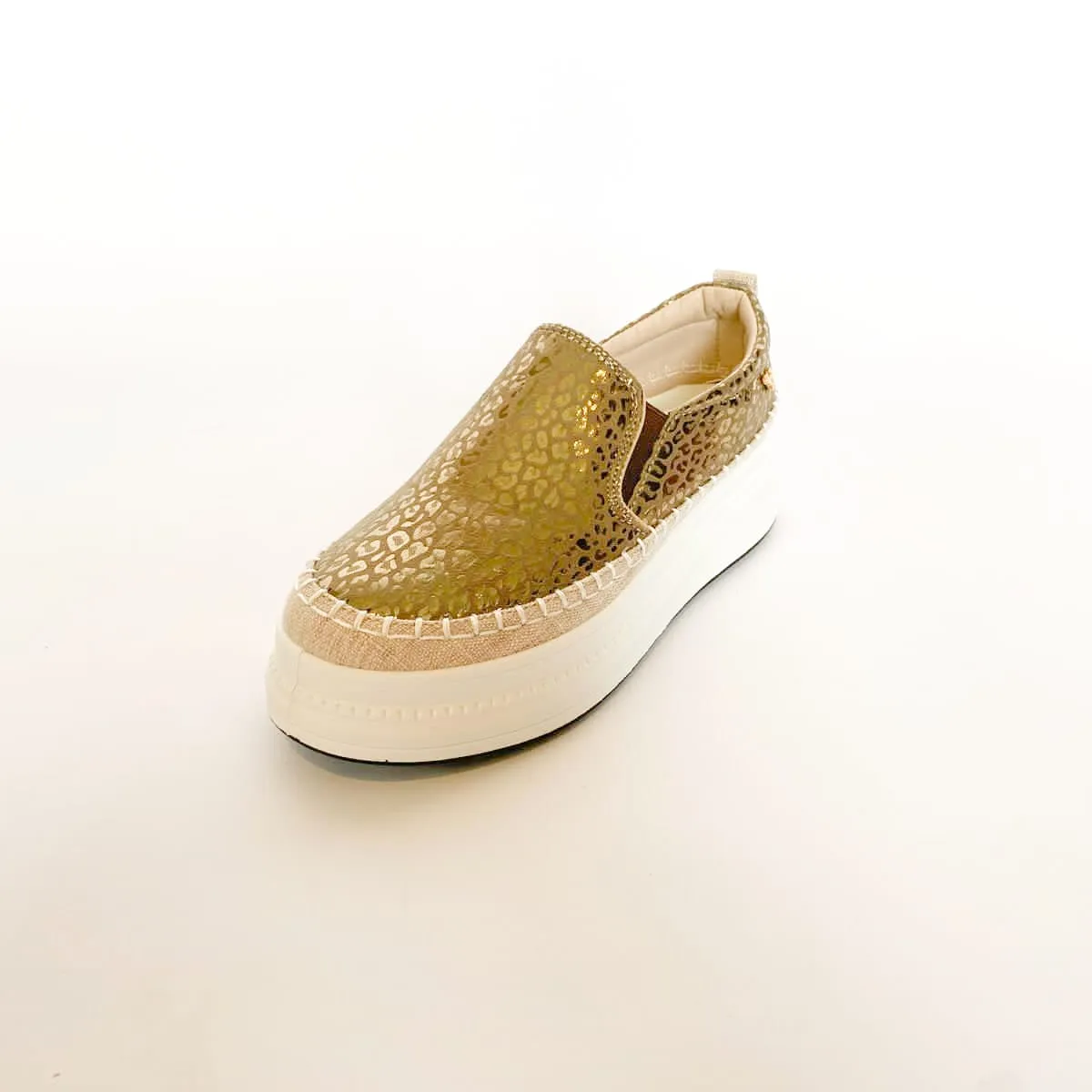 Butterfly Senhora 13 gold slip on