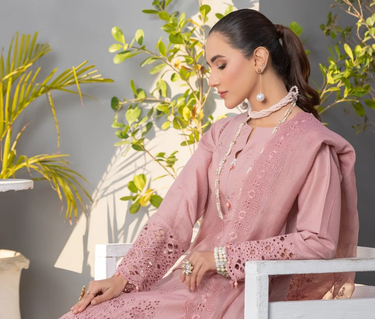 Differ Chikankari Lawn 3 Piece Pakistani Suit DIF07