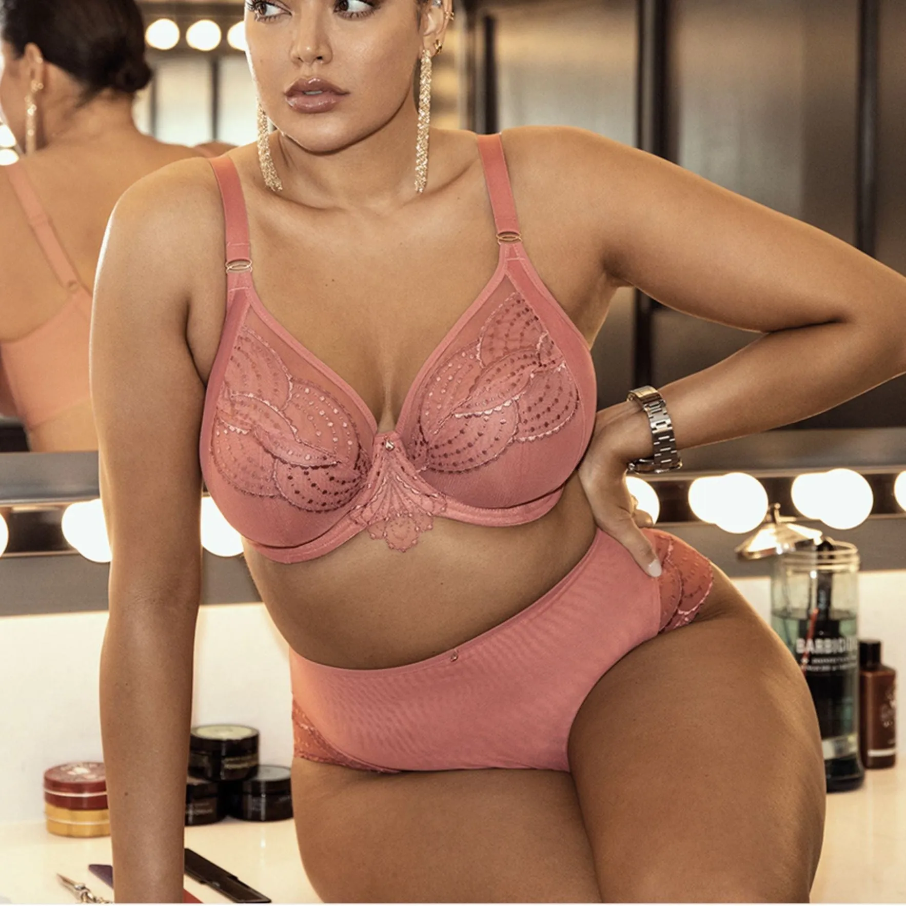 Elomi Priya UW Plunge Bra in Rosegold EL4550