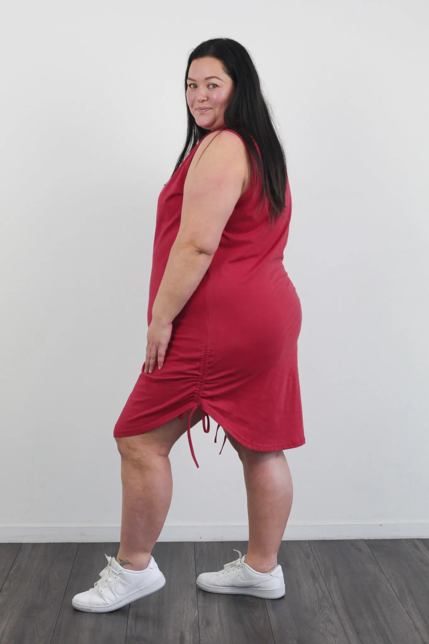 *EVERLY SINGLET DRESS BURGUNDY