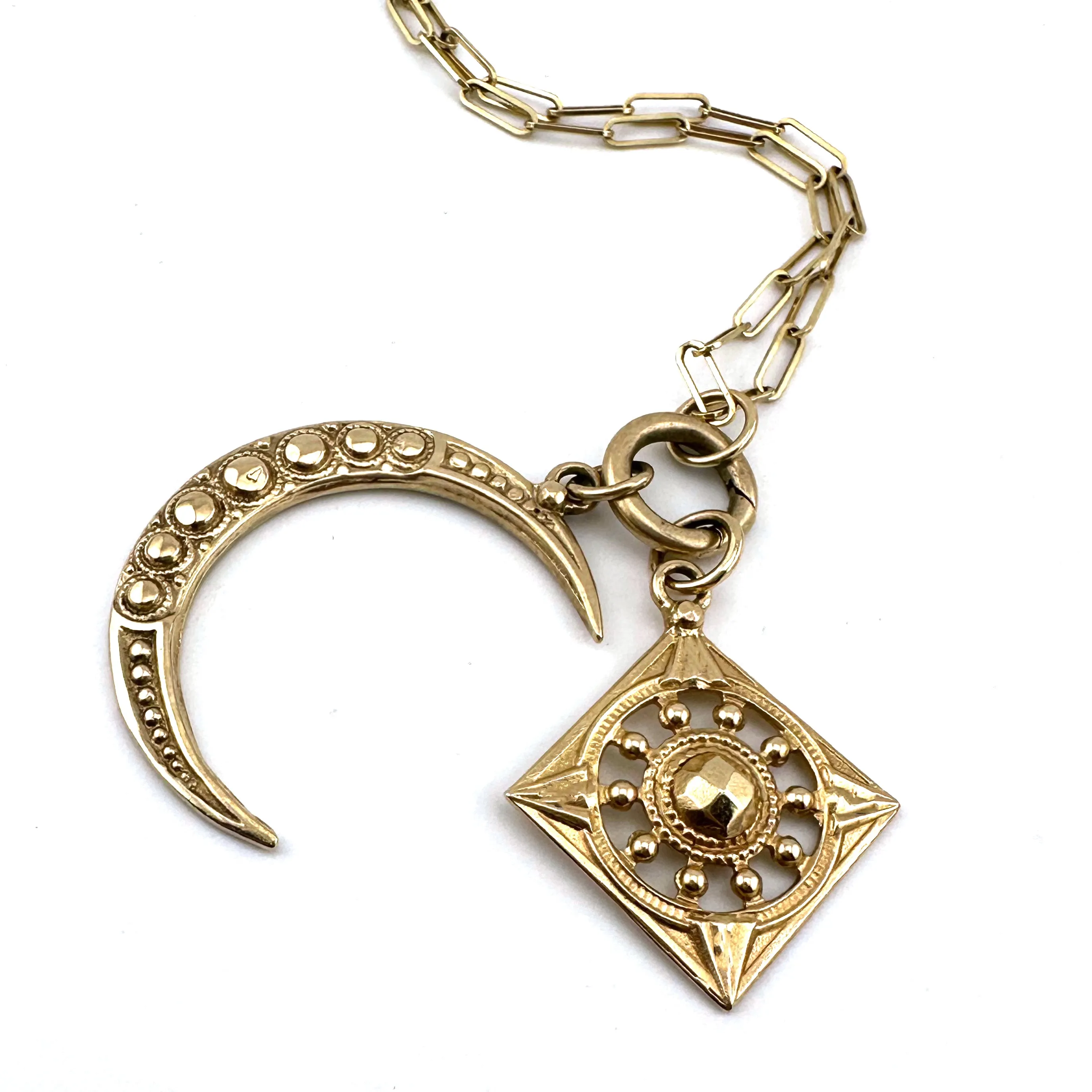 FOCUS MOON Necklace Set - Gold