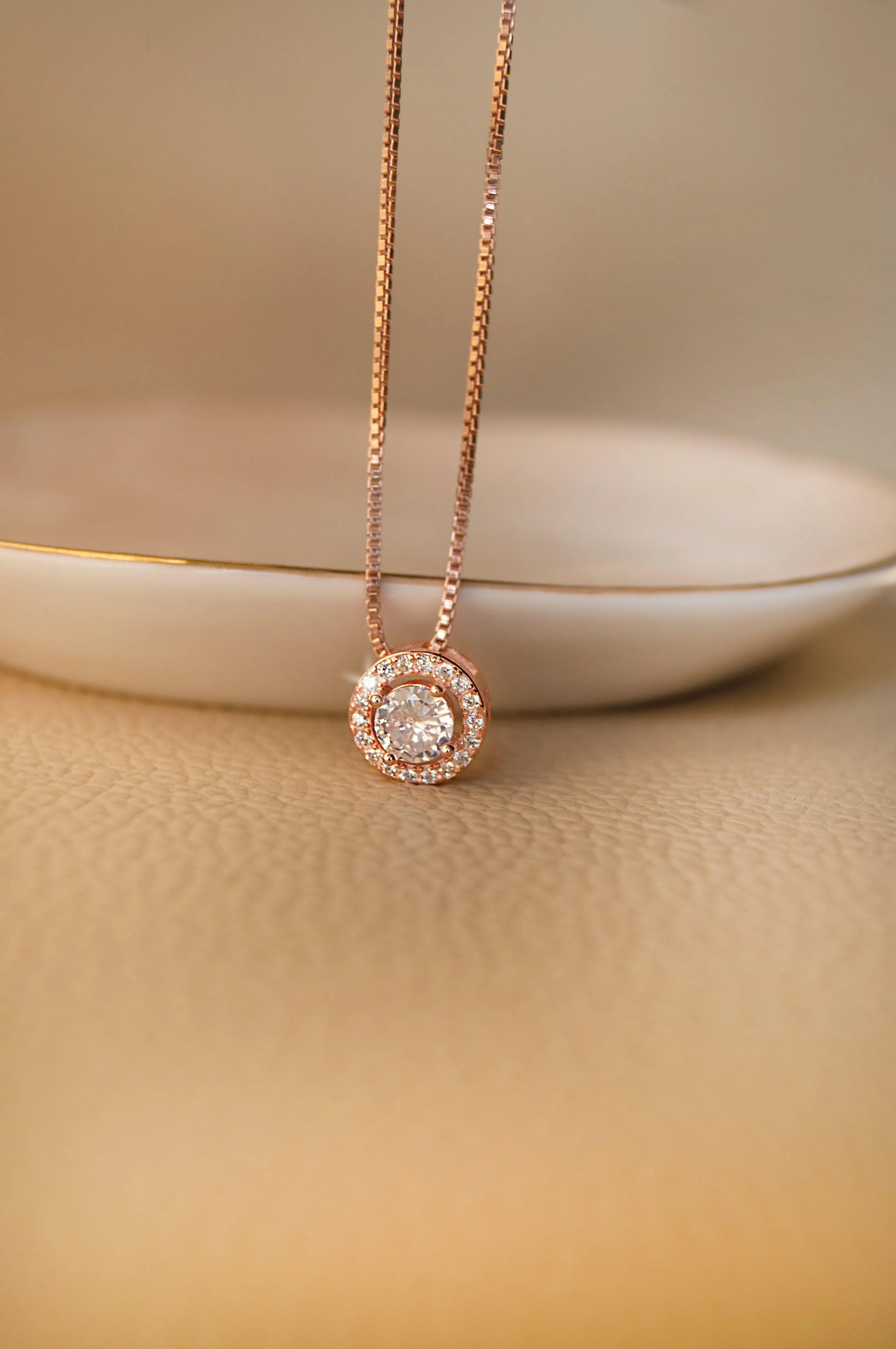 Glorious Halo Solitaire Rose Gold Plated Sterling Silver Pendant Set