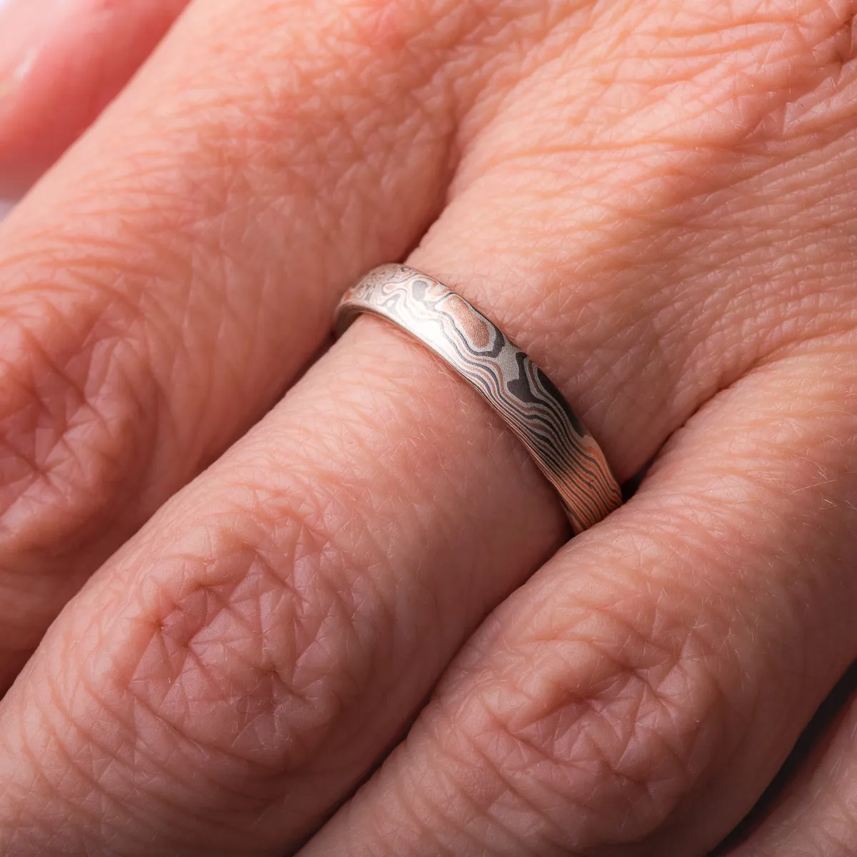 Light and Dark Embers Ring Set