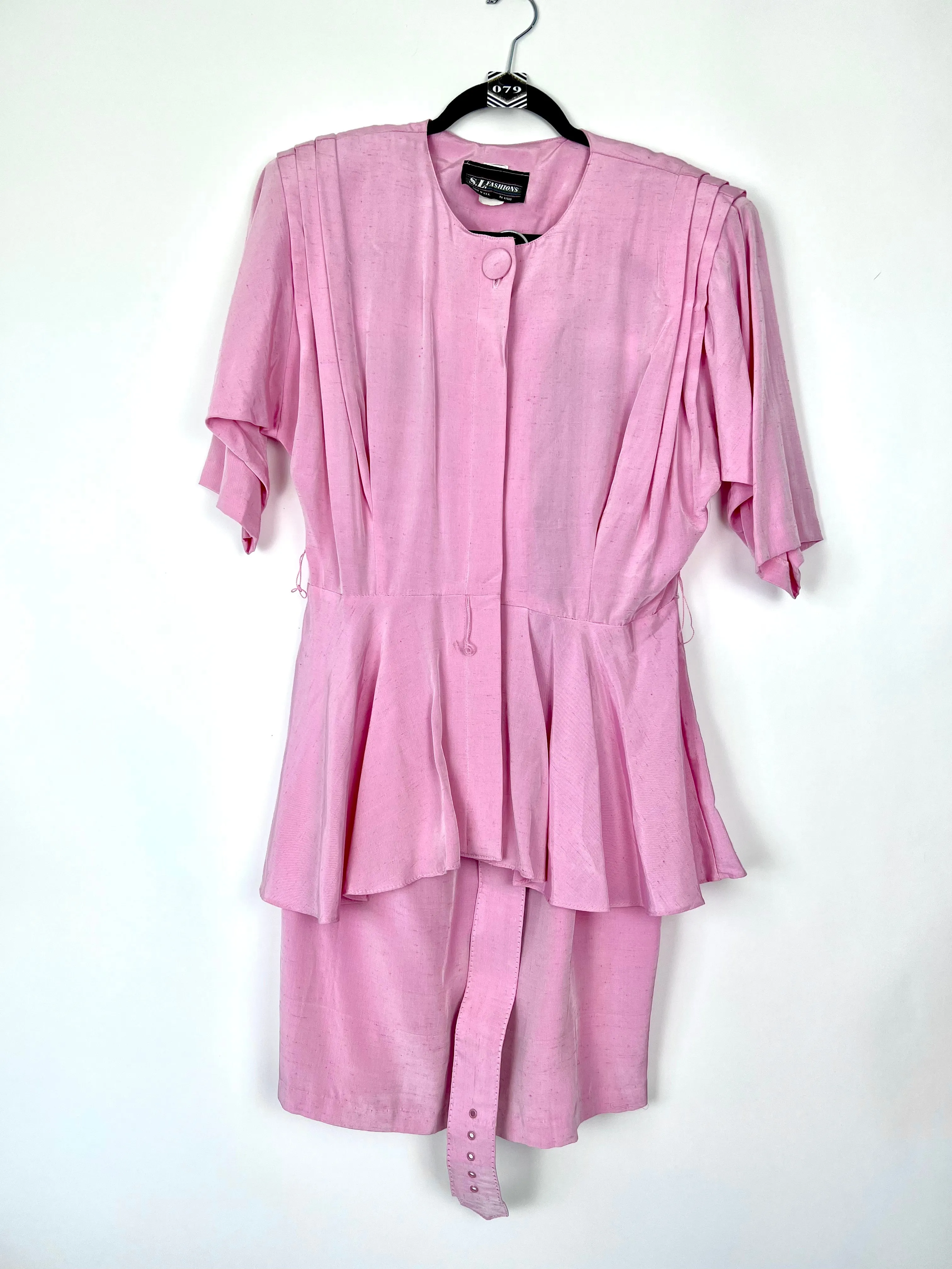 Live: 80 Vintage Pink Peplum Skirt Set