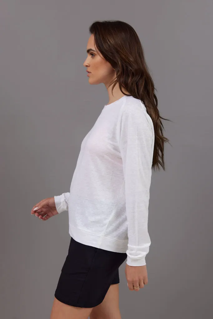 Majestic Long Sleeve Linen Pullover in Blanc