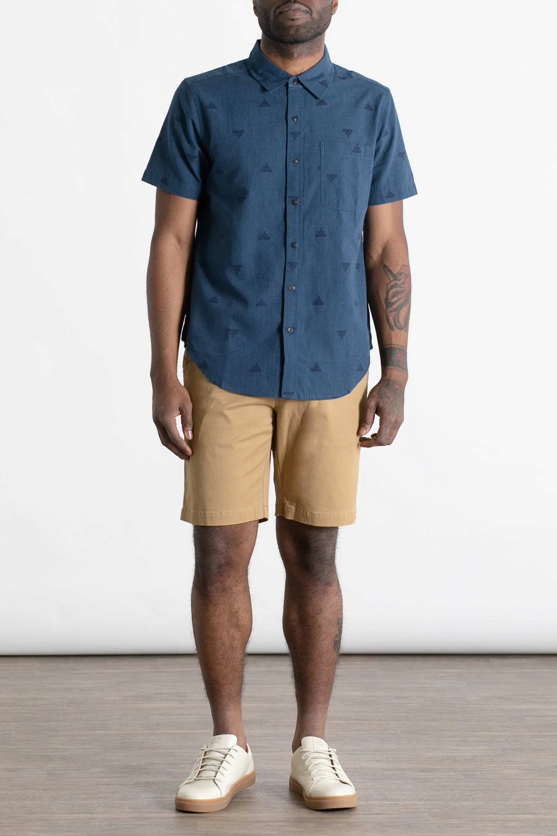 Malcolm Shirt / Navy Fil-Coupe Pyramids