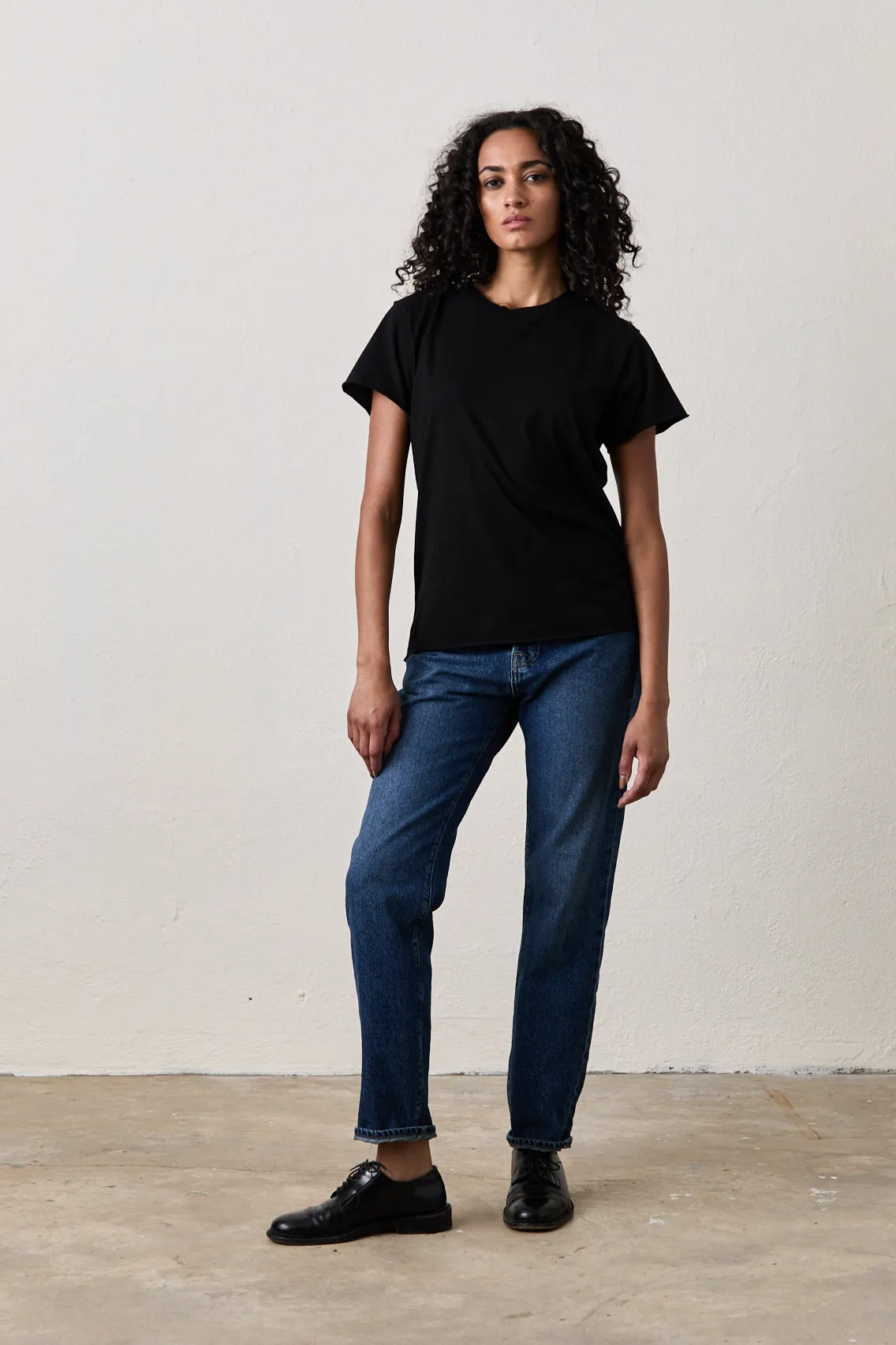 MOORE RELAXED TEE / BLACK