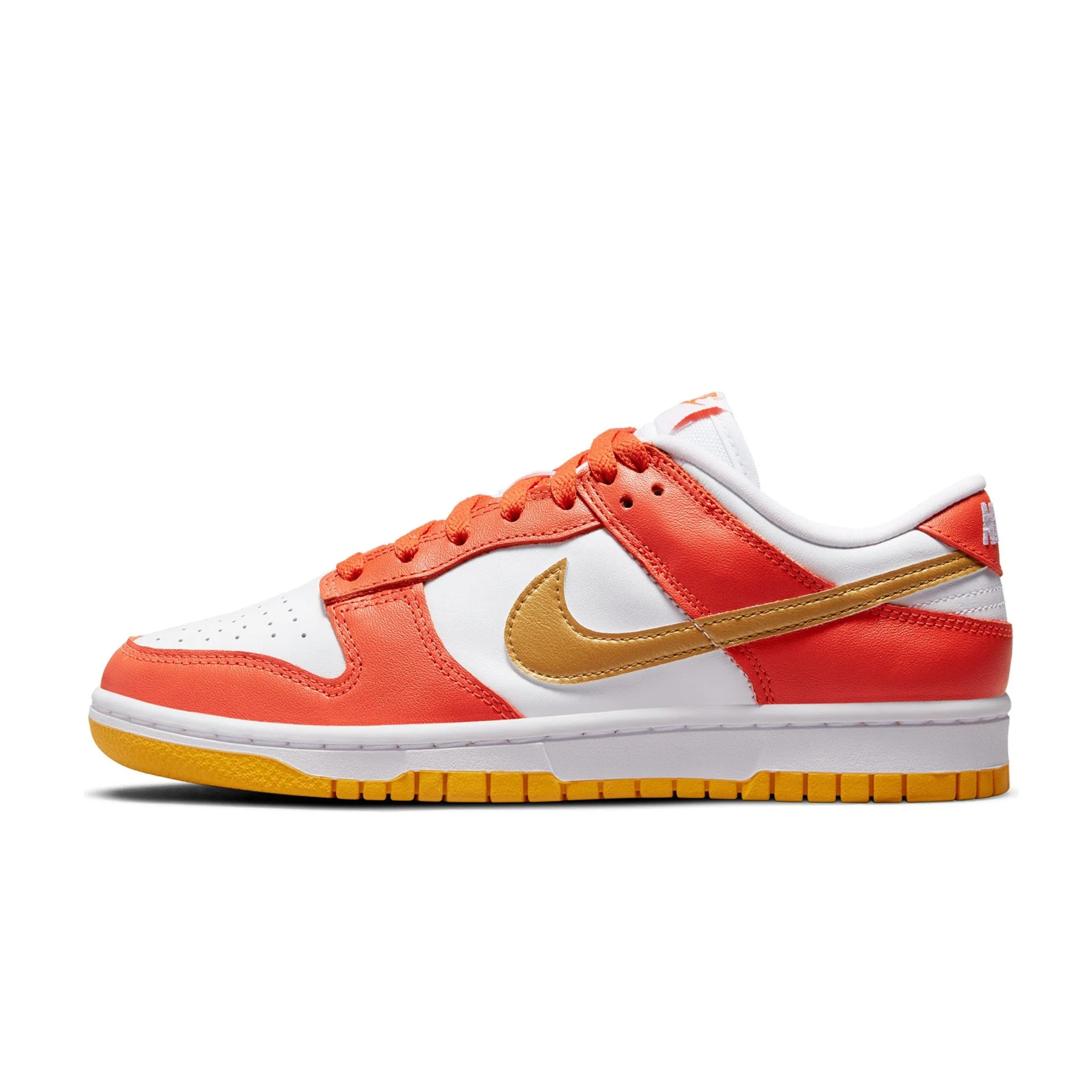 NIKE DUNK LOW UNIVERSITY GOLD (WOMEN'S) 2021