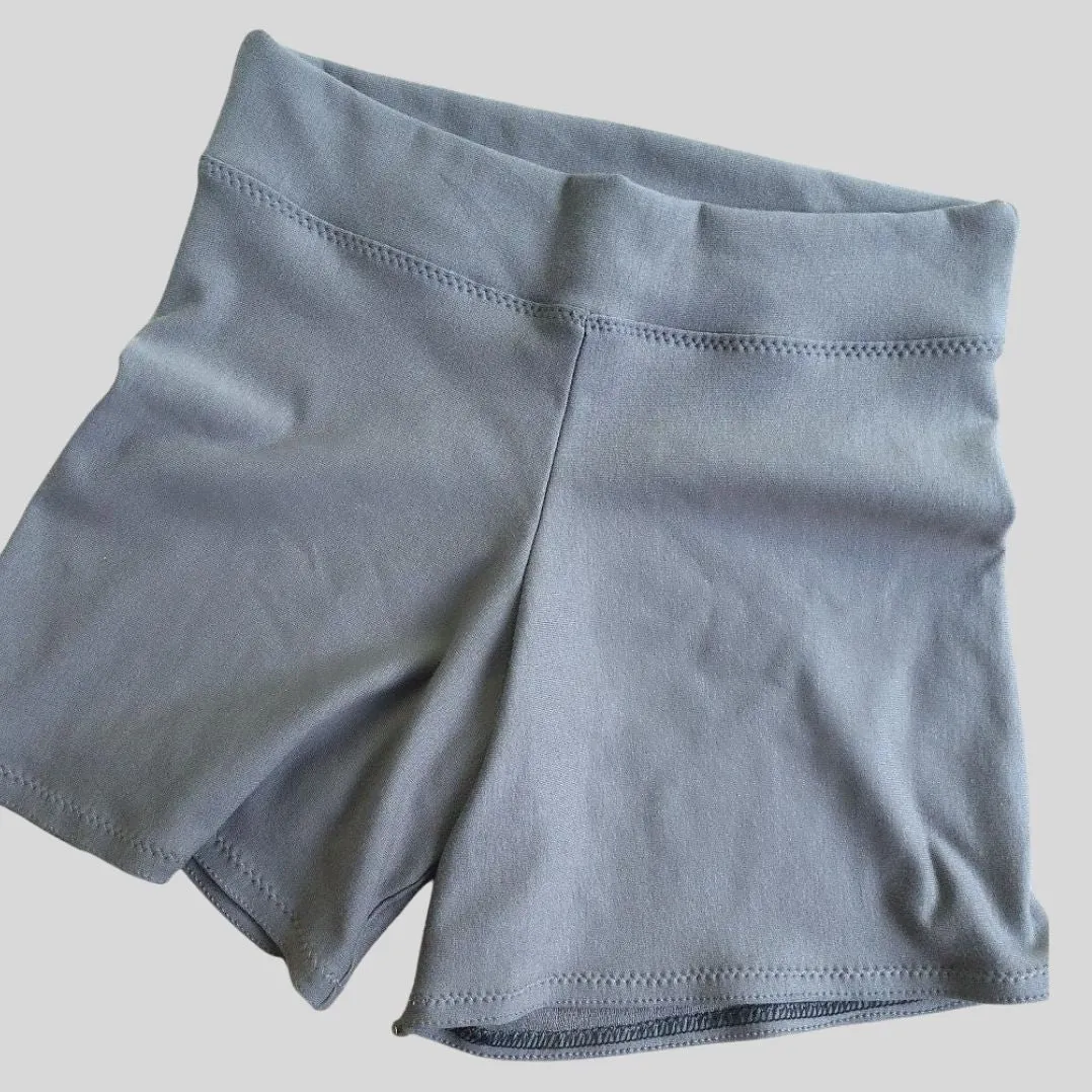 Organic cotton or wool women's shorts