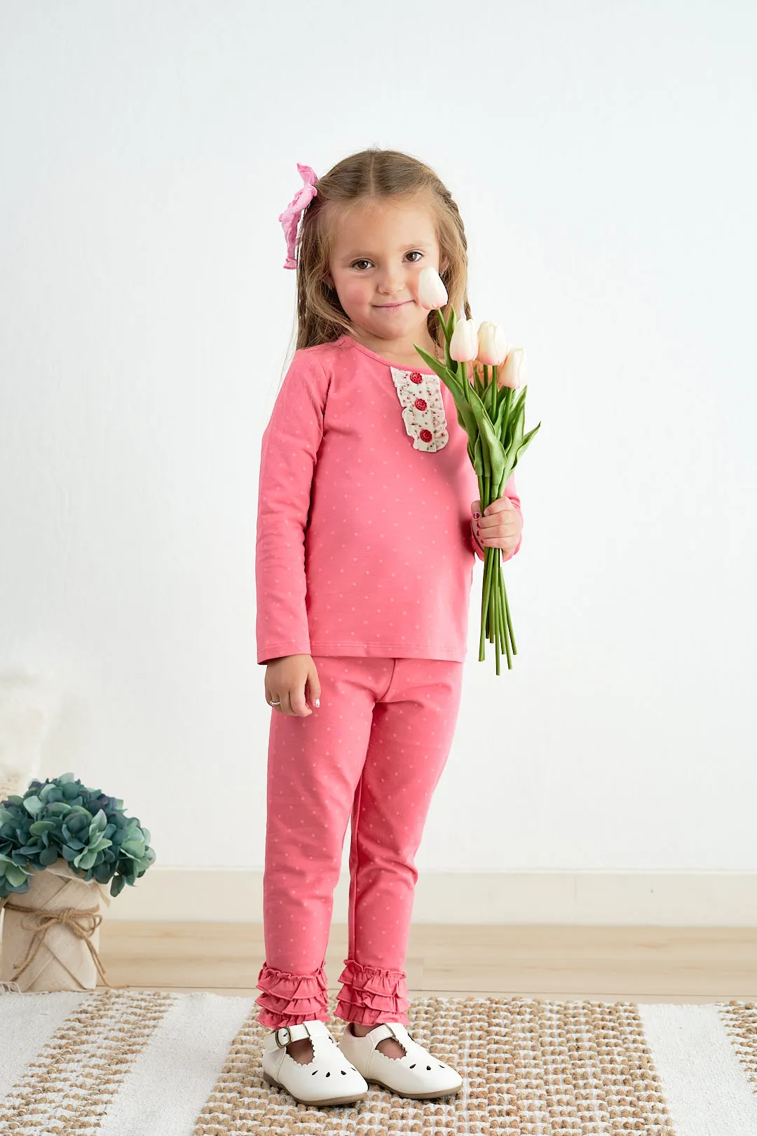 Platinum pink dot ruffle girl pants