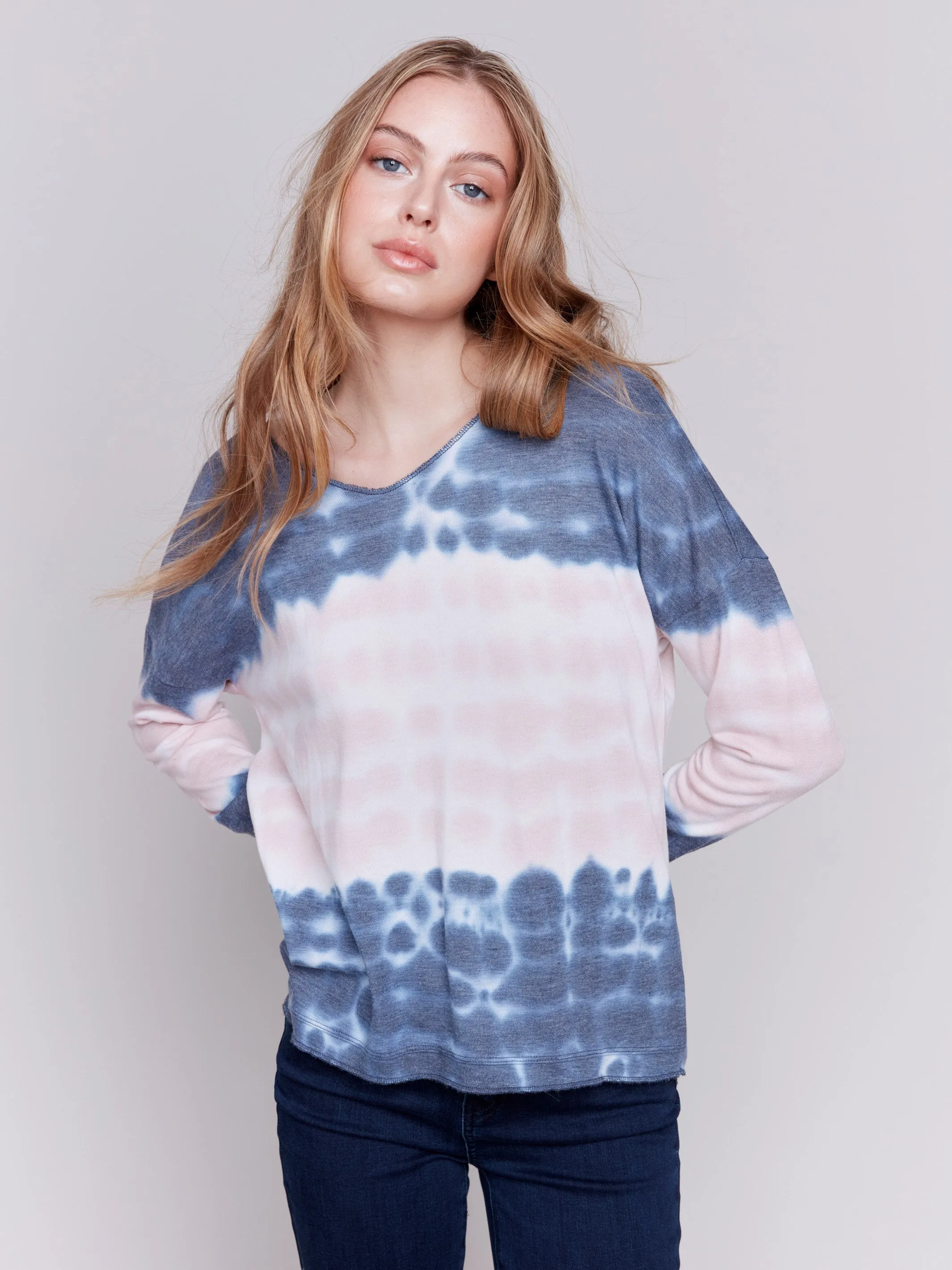 Printed V-Neck Knit Top - Waves