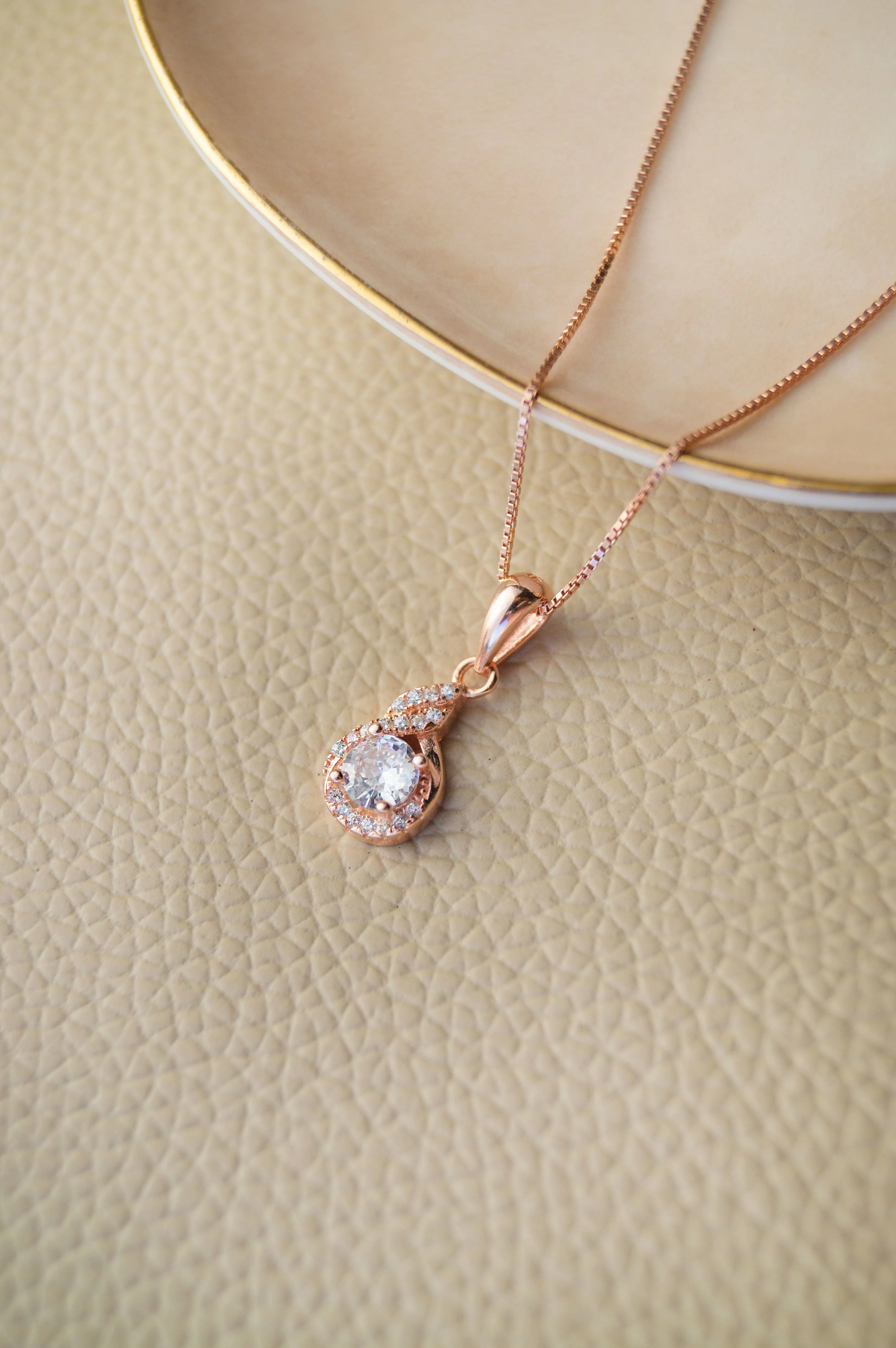 Stellar Solitaire Rose Gold Plated Sterling Silver Pendant Set