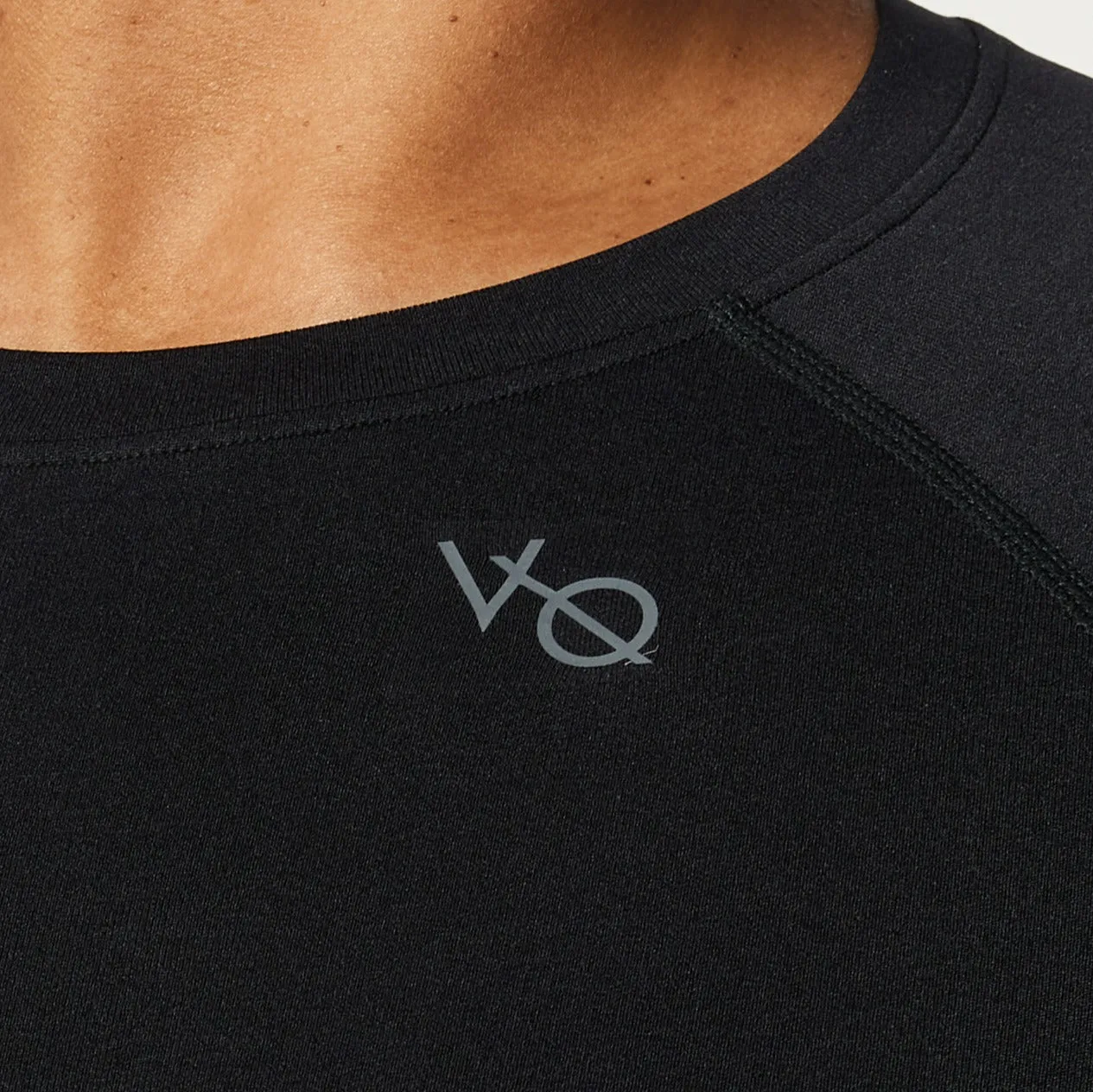 Vanquish Elevate Seamless Black Long Sleeve Top